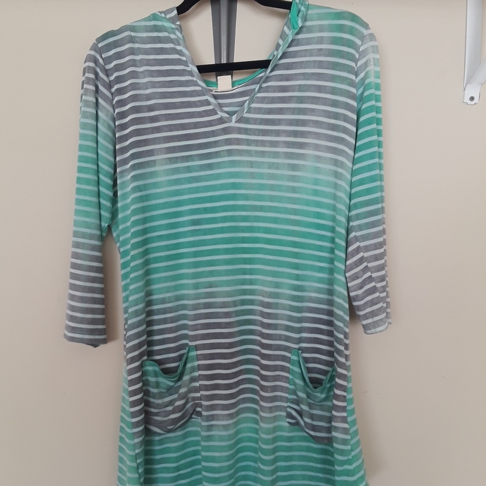 Akini shirt